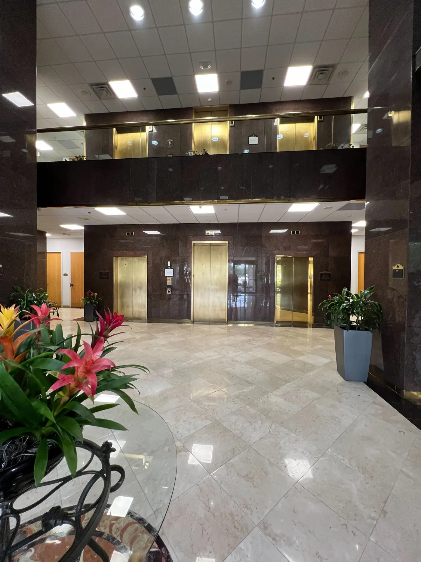The lobby of the Mere Benefits office at Baymeadows Center